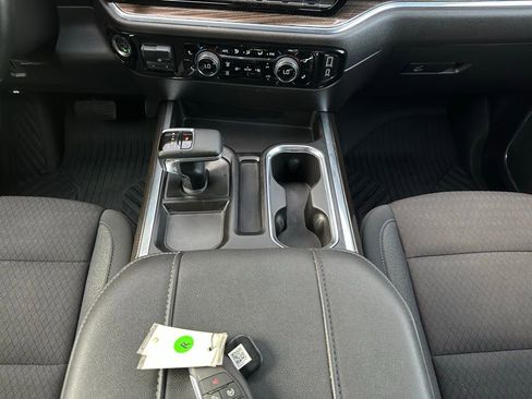 Used 2024 Chevrolet Silverado 1500 RST image 21