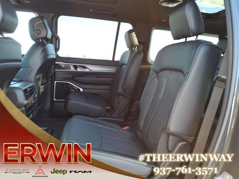 New 2026 Jeep Grand Wagoneer L Limited w/ Premium Group II AWD/4WD image 13