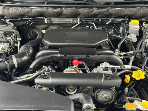 Used 2010 Subaru Outback 2.5i Premium image 20