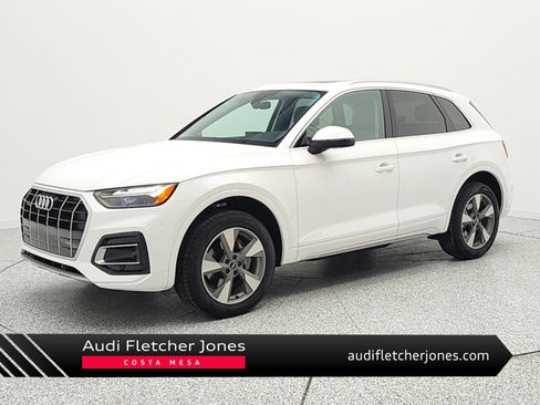 Used 2023 Audi Q5 2.0T Premium w/ Convenience Package image 1