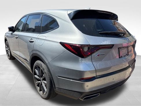 Used 2025 Acura MDX A-Spec image 2