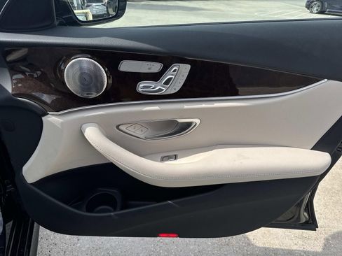 Used 2022 Mercedes-Benz E 350 Sedan image 14