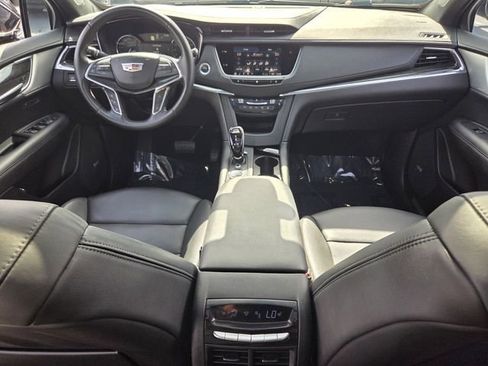 Used 2021 Cadillac XT5 Premium Luxury FWD image 15