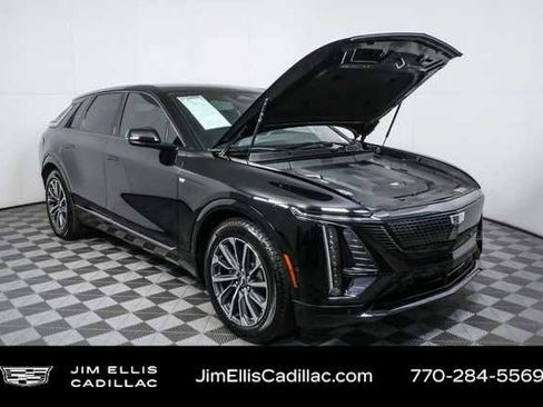 Certified 2024 Cadillac Lyriq Sport image 32