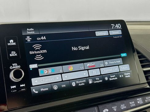 Used 2025 Honda Odyssey Sport-L image 31