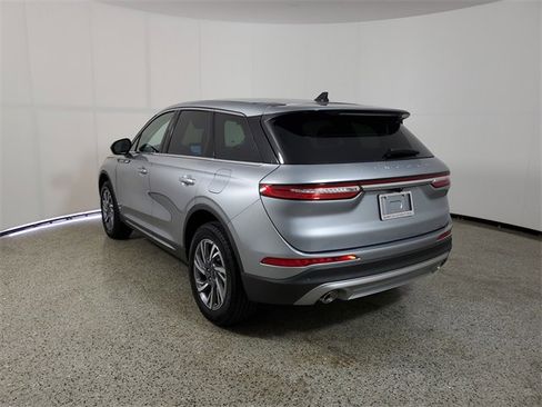 Used 2024 Lincoln Corsair FWD image 3