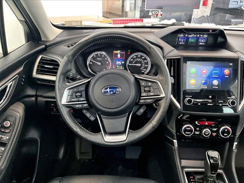Used 2024 Subaru Forester Touring image 17