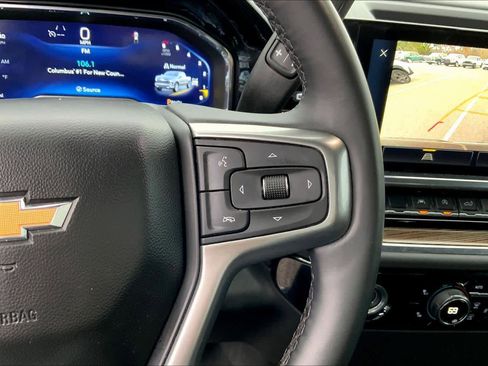 Used 2023 Chevrolet Silverado 1500 LT image 23