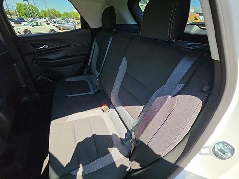 Used 2023 Chevrolet TrailBlazer LT w/ Convenience Package FWD image 24