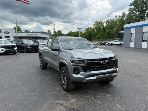 Used 2025 Chevrolet Colorado Z71 w/ Z71 Convenience Package 2 AWD/4WD image 1