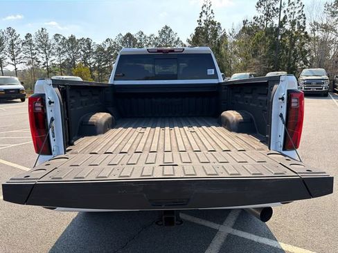 Used 2025 GMC Sierra 2500 Denali w/ Denali Reserve Package image 18