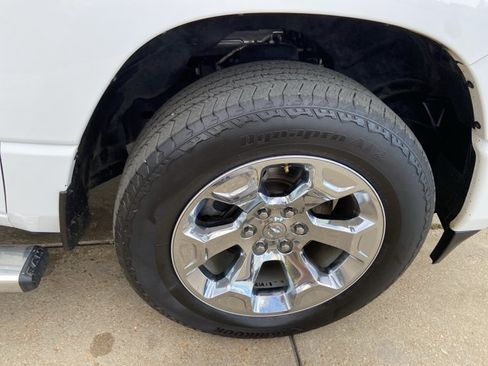 Used 2023 RAM 1500 Big Horn AWD/4WD image 15