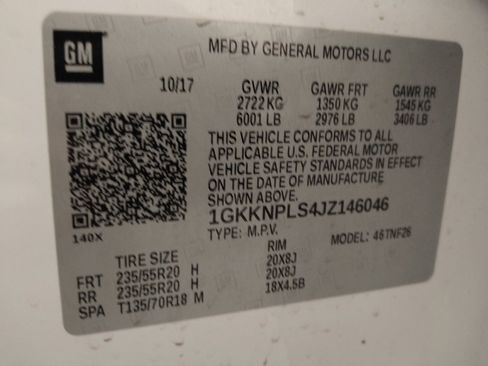 Used 2018 GMC Acadia Denali w/ Technology Package FWD image 33