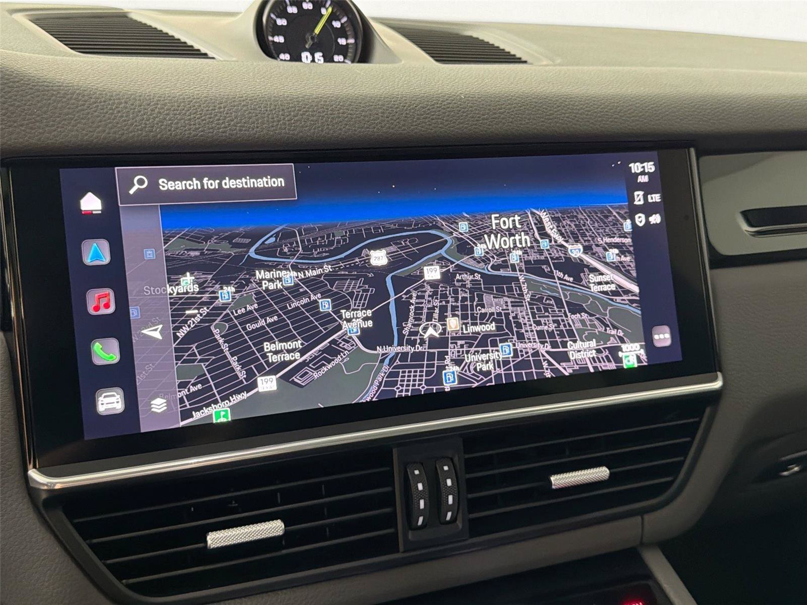 Certified 2022 Porsche Cayenne Coupe AWD/4WD image 22
