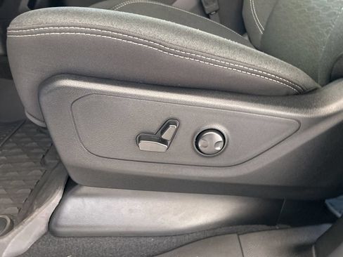 Used 2025 RAM 1500 Big Horn AWD/4WD image 48