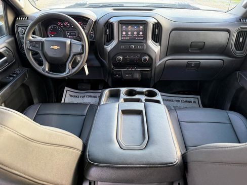 Used 2023 Chevrolet Silverado 2500 W/T w/ WT Convenience Package image 12