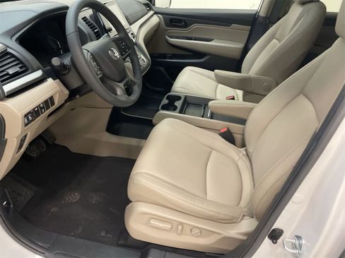 Certified 2024 Honda Odyssey EX-L image 19