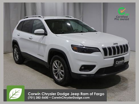 Certified 2019 Jeep Cherokee Latitude Plus w/ Cold Weather Group image 1