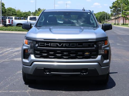 Used 2024 Chevrolet Silverado 1500 Custom RWD image 23