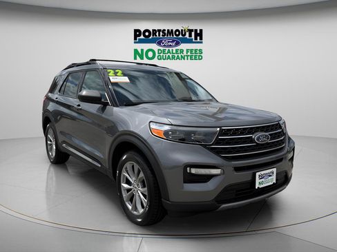 Certified 2022 Ford Explorer XLT w/ Equipment Group 202A AWD/4WD image 23