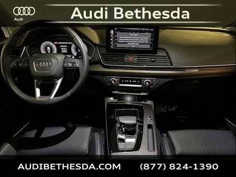 Certified 2025 Audi Q5 2.0T Premium Plus image 13