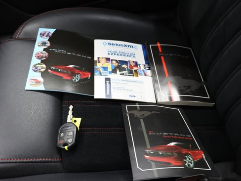Used 2012 Ford Mustang GT Premium w/ HID Headlamps & Security Pkg RWD image 53