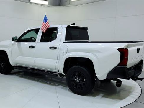 Used 2024 Toyota Tacoma SR RWD image 6