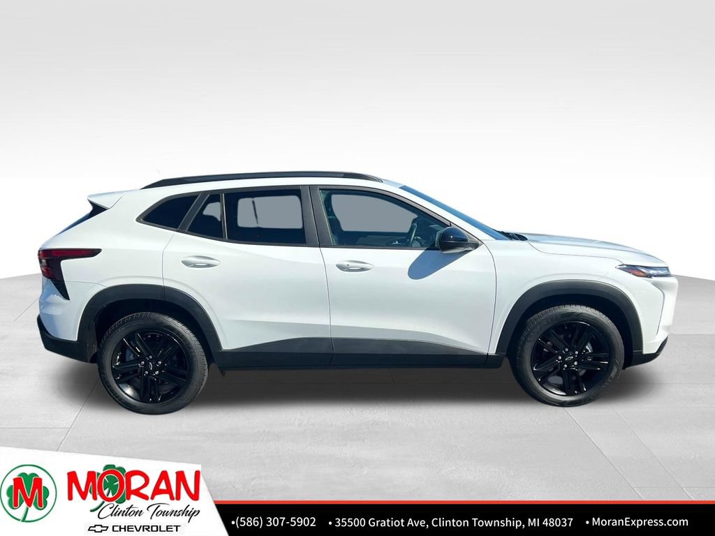 Certified 2025 Chevrolet Trax ACTIV w/ Driver Confidence Package FWD image 7