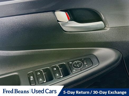 Used 2023 Hyundai Santa Fe SE image 19