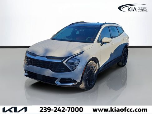 Certified 2024 Kia Sportage SX FWD image 3