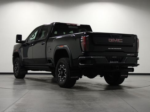 Used 2024 GMC Sierra 2500 AT4X AWD/4WD image 6