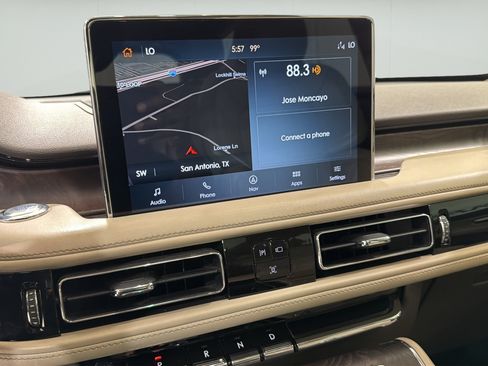 Used 2020 Lincoln Aviator Reserve w/ Equipment Group 202A AWD/4WD image 17