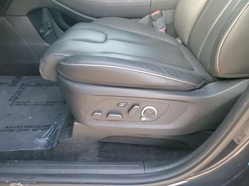 Certified 2025 Hyundai Palisade Calligraphy image 14