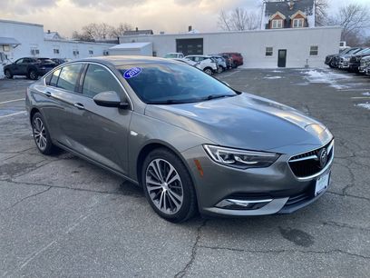 Used 2018 Buick Regal Essence w/ Driver Confidence Package #1