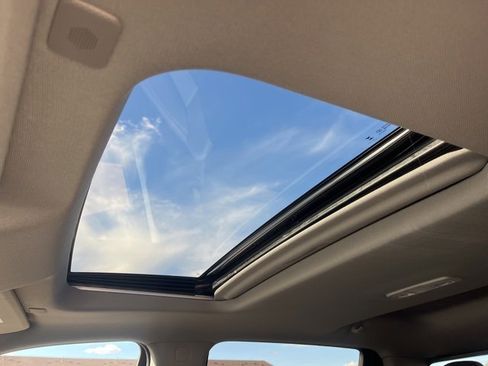 Used 2024 GMC Sierra 2500 Denali w/ Denali Reserve Package image 36