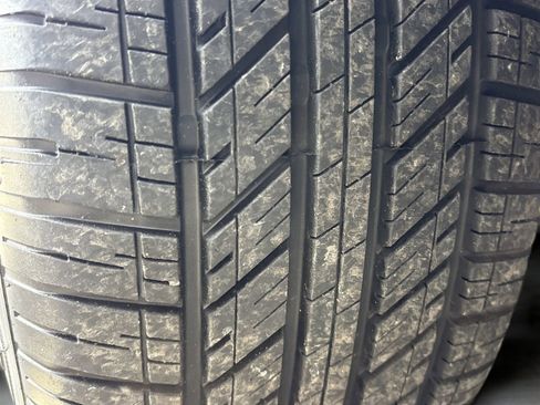 Used 2023 Jeep Grand Cherokee L Laredo image 33