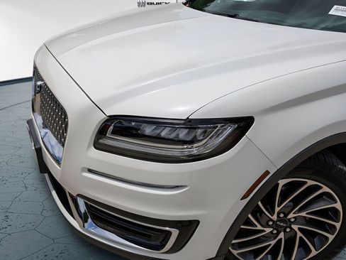 Used 2020 Lincoln Nautilus Reserve FWD image 2