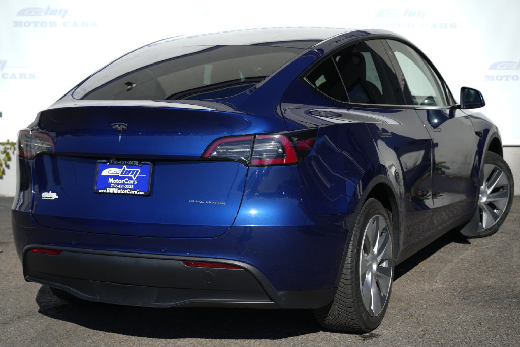 Used 2020 Tesla Model Y Long Range AWD/4WD image 3