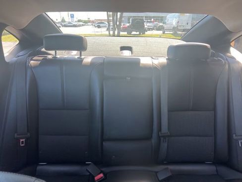 Used 2017 Chevrolet Impala LT FWD image 16