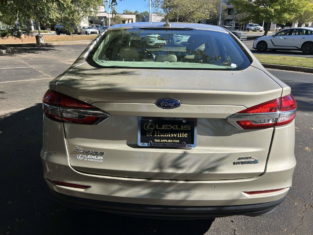 Used 2019 Ford Fusion SEL FWD image 3