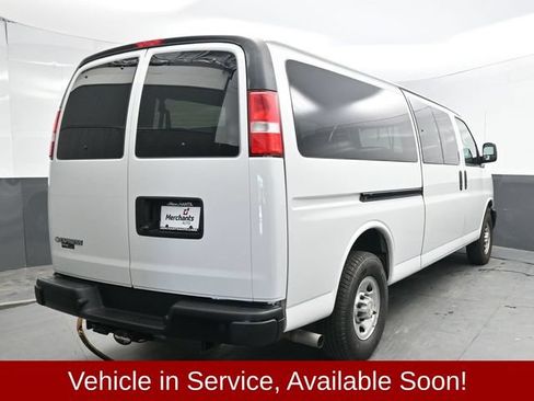 Used 2024 Chevrolet Express 3500 LS RWD image 6