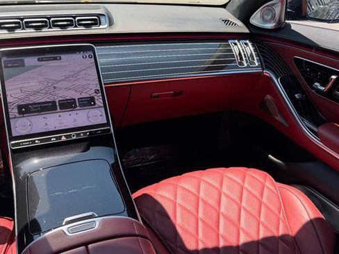Used 2023 Mercedes-Benz S 580 4MATIC Sedan image 20