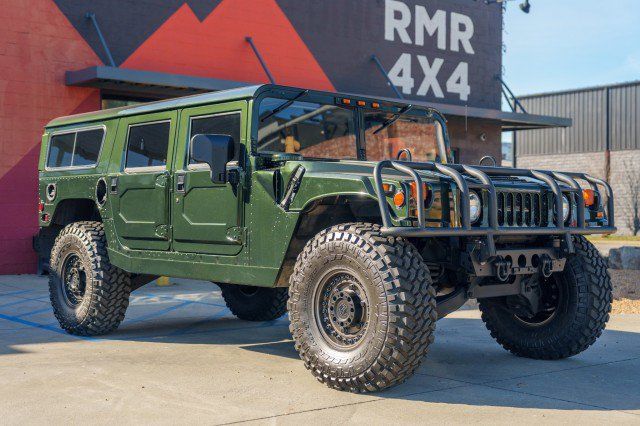 Used 2000 HUMMER H1 4-Door Wagon AWD/4WD image 3