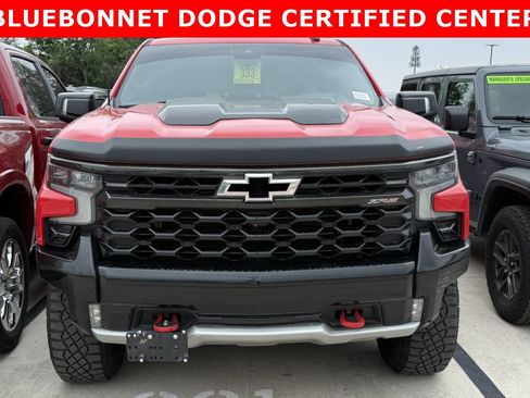 Used 2022 Chevrolet Silverado 1500 ZR2 w/ Technology Package AWD/4WD image 12