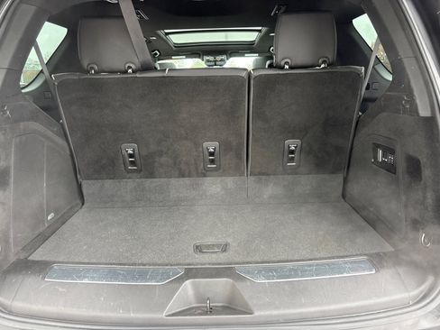 Used 2022 Cadillac Escalade Sport w/ Touring Package image 9