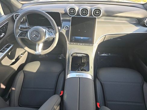 New 2026 Mercedes-Benz GLC 300 4MATIC image 22