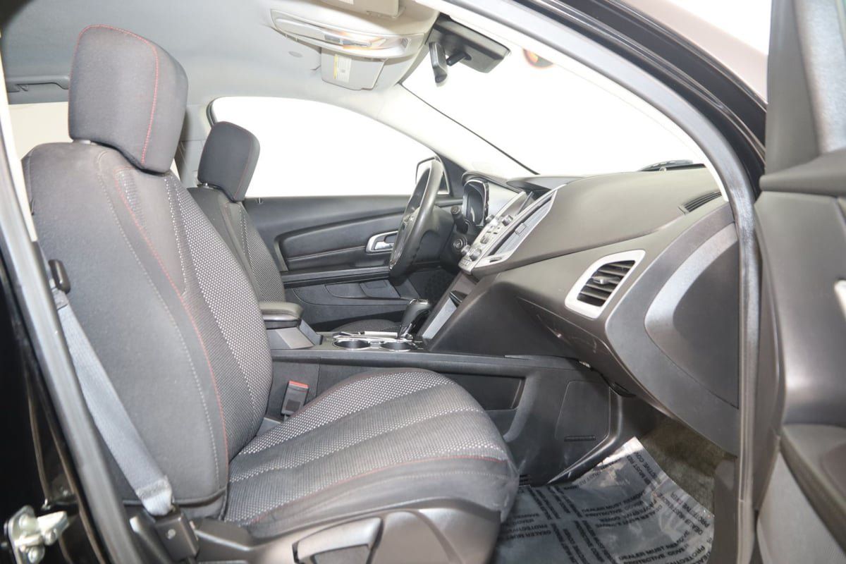 Used 2017 GMC Terrain SLE FWD image 10