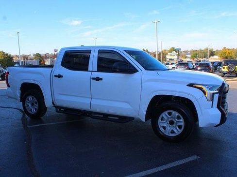 Used 2024 Toyota Tundra SR image 5