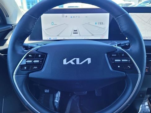 Used 2023 Kia EV6 GT-Line AWD/4WD image 25