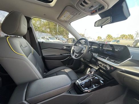 New 2026 Chevrolet Trax ACTIV w/ Sunroof Package image 25